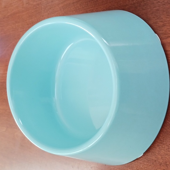 Van Ness Light Blue Cat Bowl - Picture 7 of 7